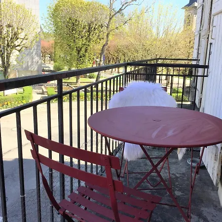Vittel, Appt 55 M2, En Face Du Parc Thermal Apartment