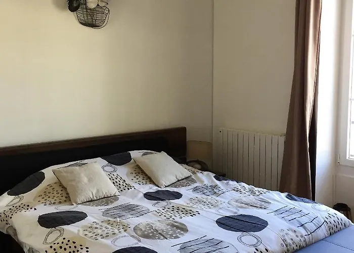 Vittel, Appt 55 M2, En Face Du Parc Thermal